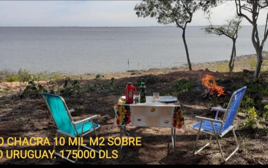 Chacras con costa al Río Uruguay