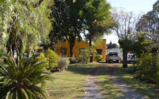 Hermosa chacra con costa al Río Uruguay
