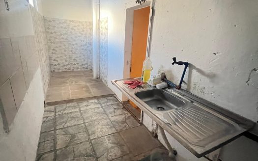 Local Comercial. Barrio Unión