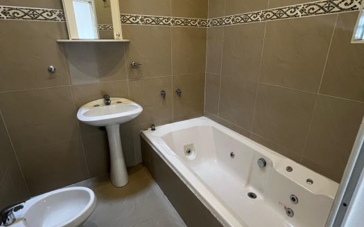 Echeverría casi Oribe