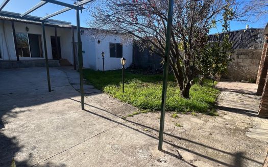 Echeverría casi Oribe