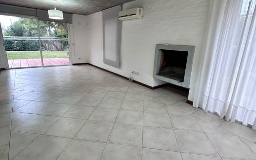 Casa en Barrio Jardín II