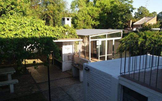 Las Cañas. Calle 10